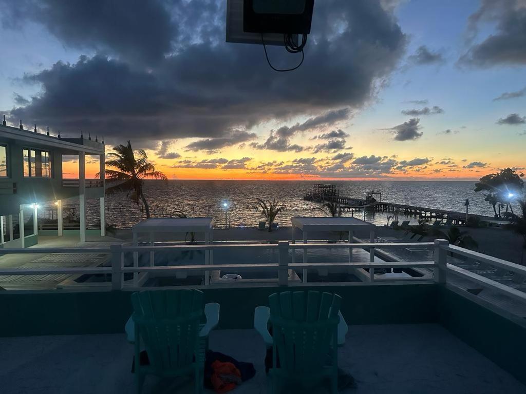 Island Magic Villas Caye Caulker Exterior foto